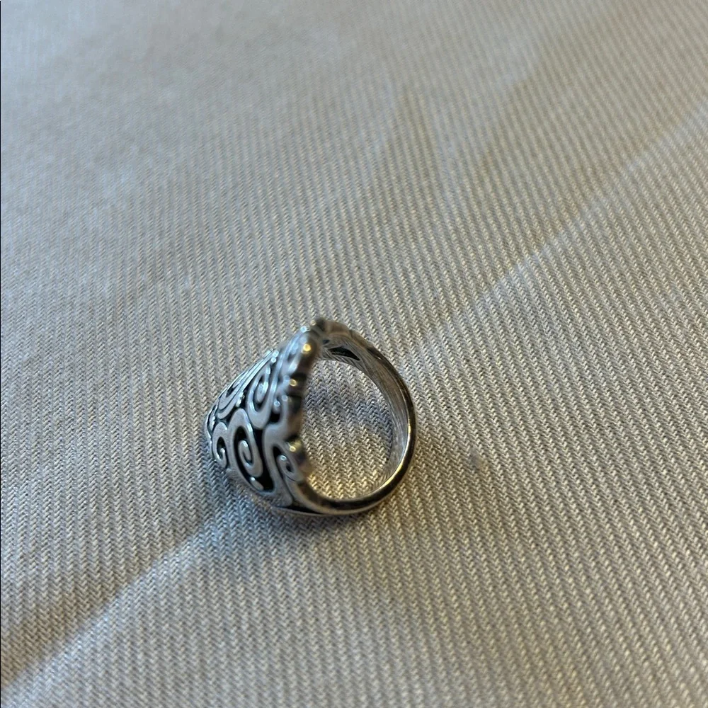 James Avery Silver Swirl Ring - Picture 4 of 5